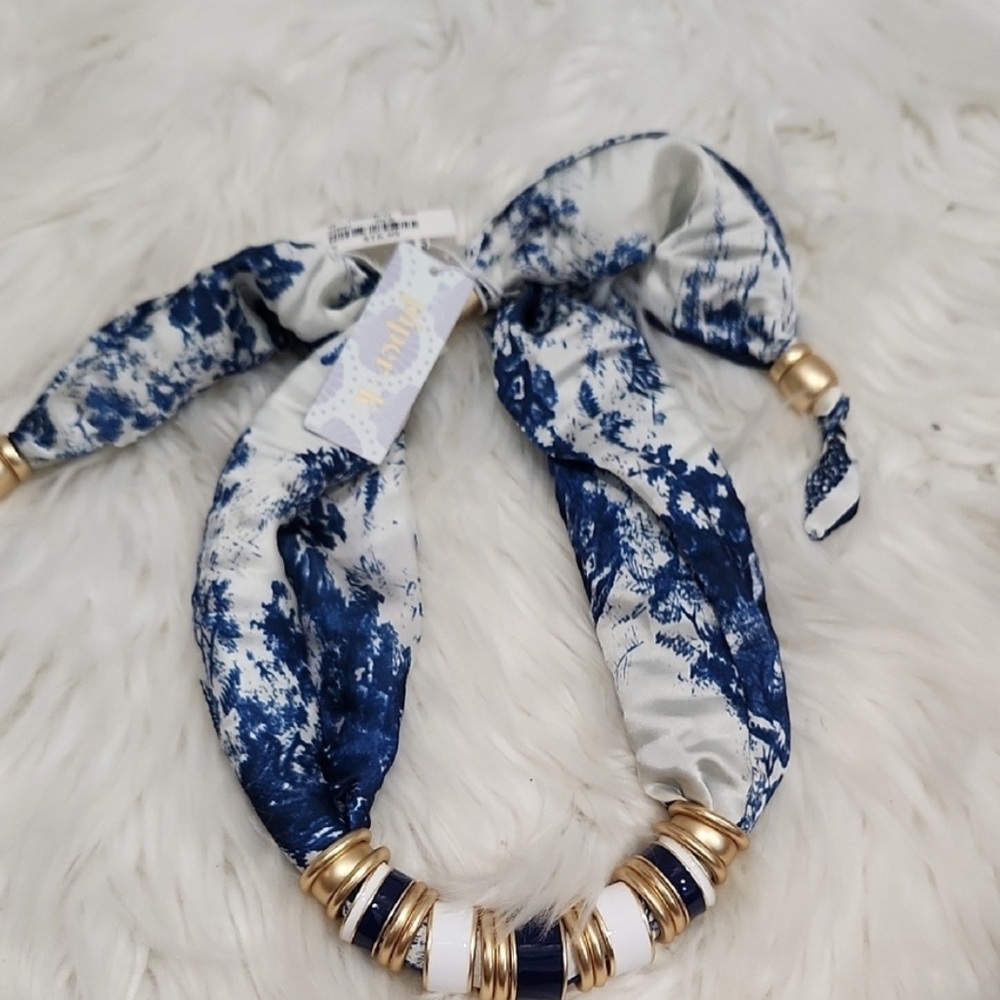 NWT ⚜️🩵💙⚜️ Piper K gorgeous blue tones adjustable scarf necklace - Picture 7 of 14